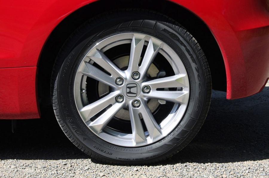  Honda CR-Z 2011 года  (фото 108 из 111)
